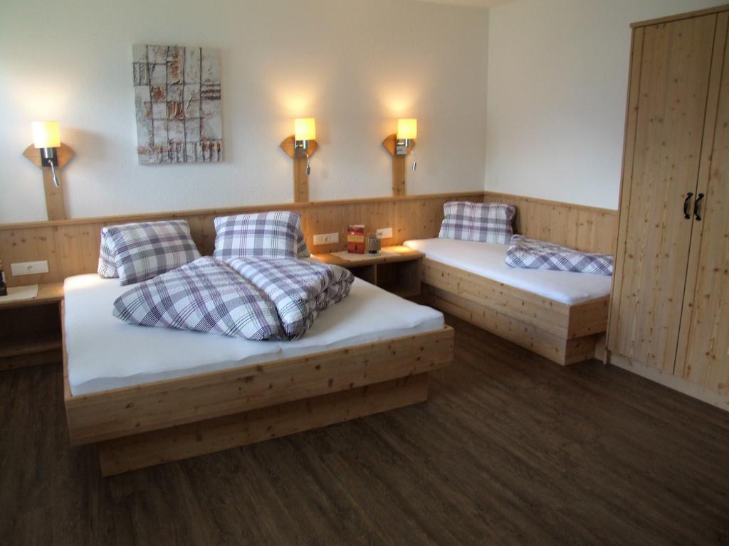 Ferienwohnung Lehenhof Ried im Zillertal Esterno foto